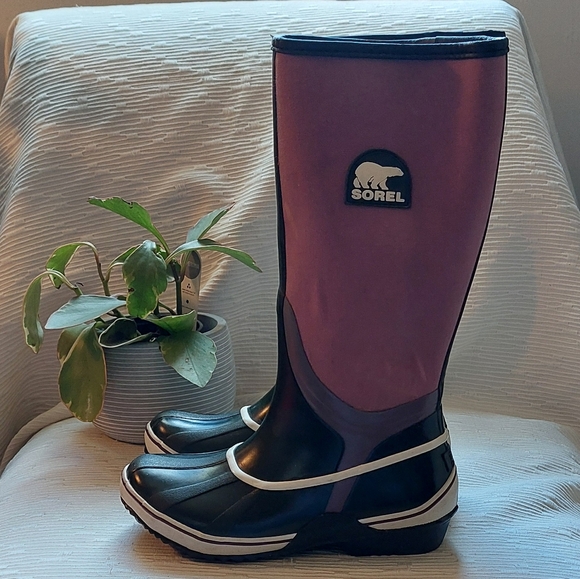 Sorel Shoes - Sorel Black and Purple Tall Rain Boots Size 7